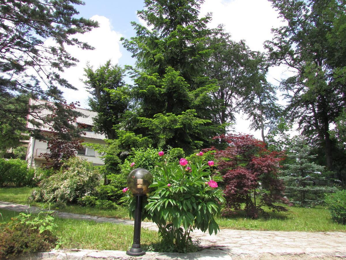 Guest House Nenad Plitvička Jezera Exterior foto